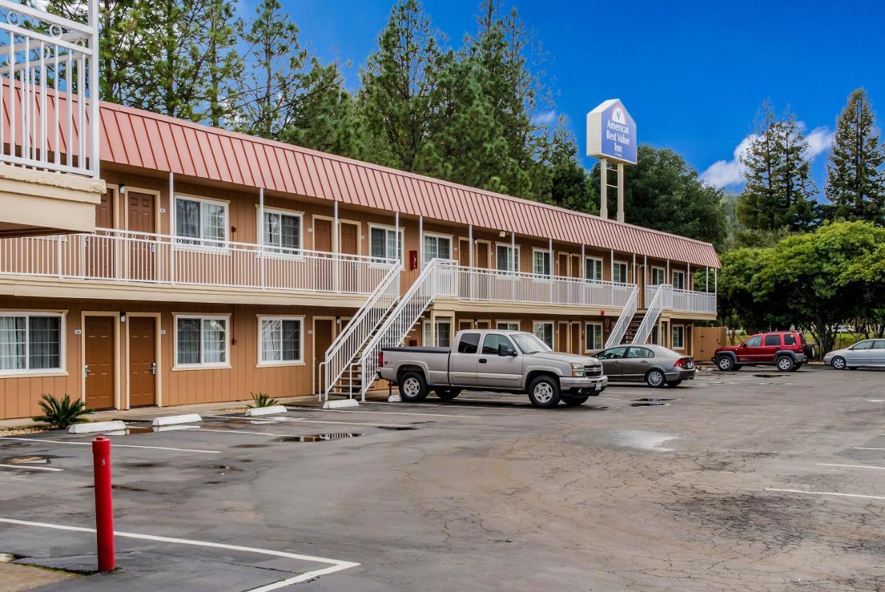 Americas Best Value Inn - Юкайа Экстерьер фото