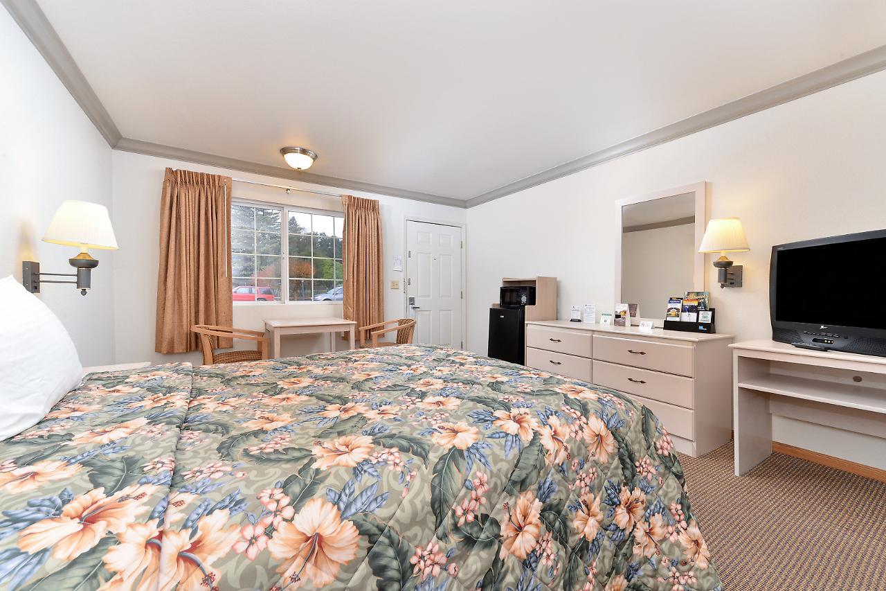 Americas Best Value Inn - Юкайа Экстерьер фото