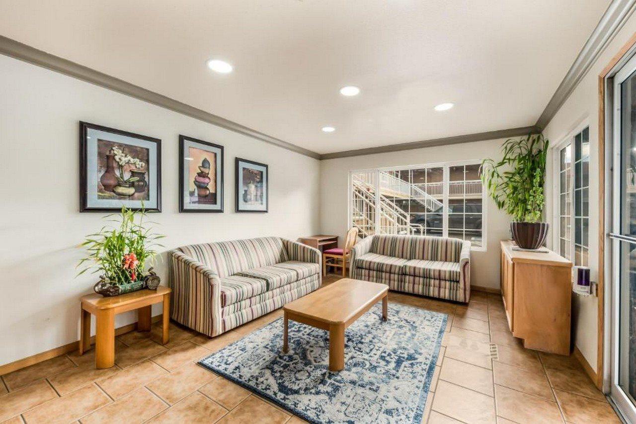 Americas Best Value Inn - Юкайа Экстерьер фото