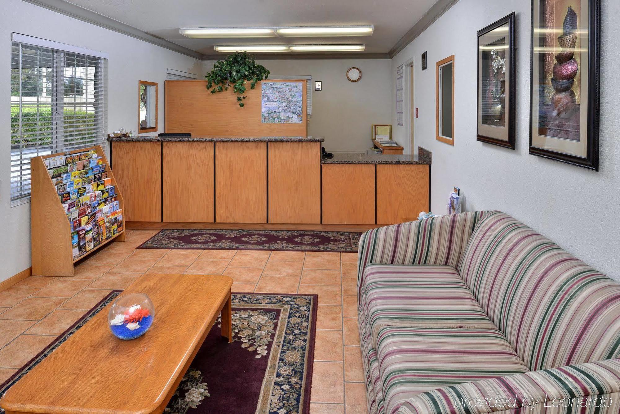 Americas Best Value Inn - Юкайа Экстерьер фото