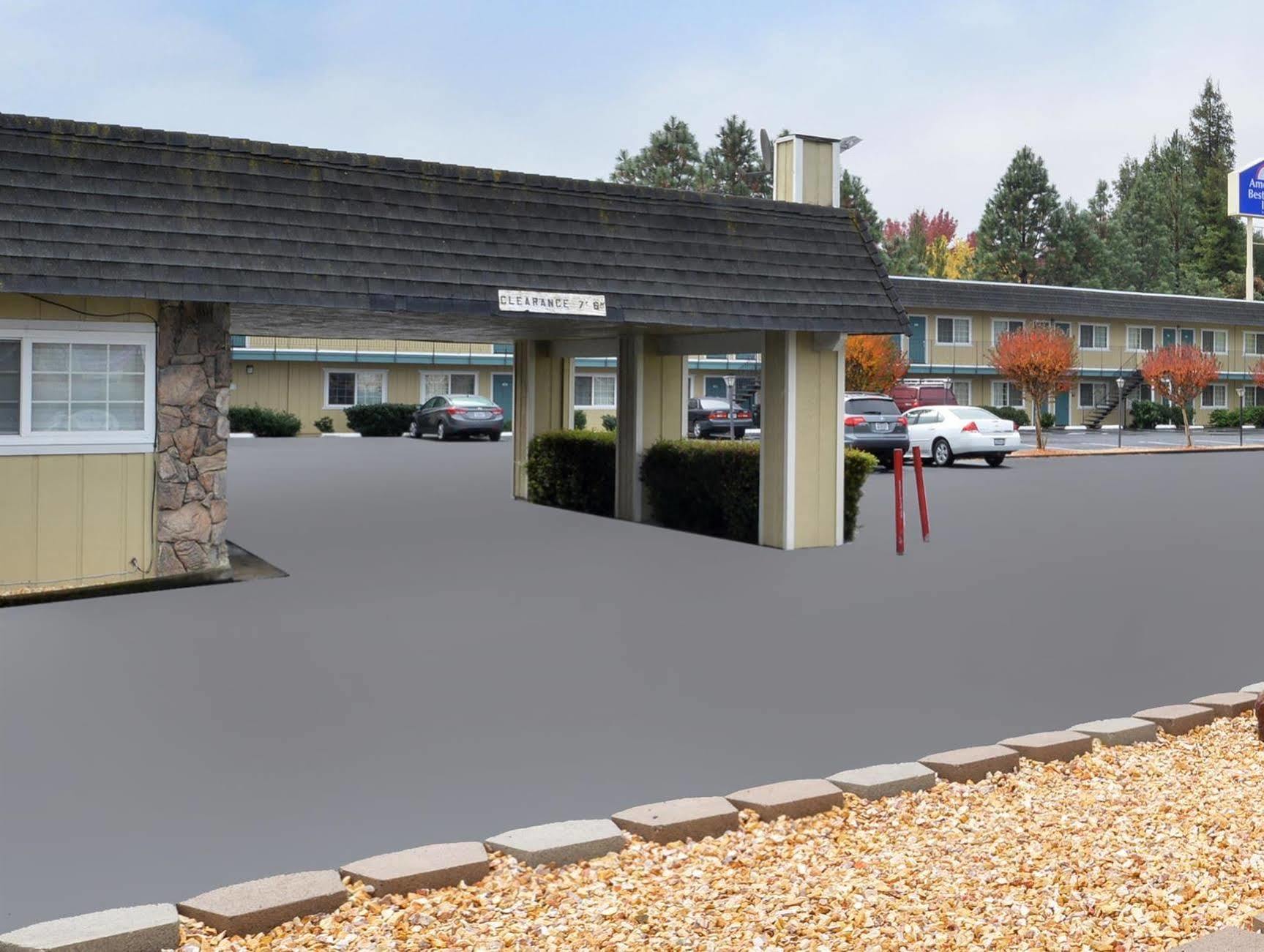 Americas Best Value Inn - Юкайа Экстерьер фото